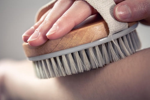 Combining Detangling and Styling in One Travel-Friendly Brush