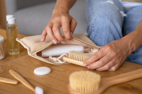 Travel-Friendly Brushes That Maintain Hair Health on the Go