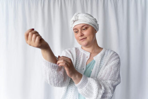 Supporting Hair Health During Chemotherapy: Brushes and Techniques That Minimize Damage