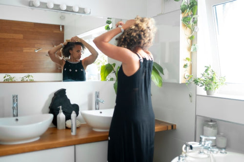 How to Build a Healthy Hair Care Routine