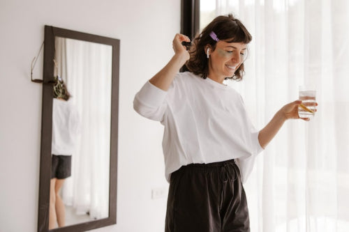 How Daily Hair Habits Support Long-Term Hair Health